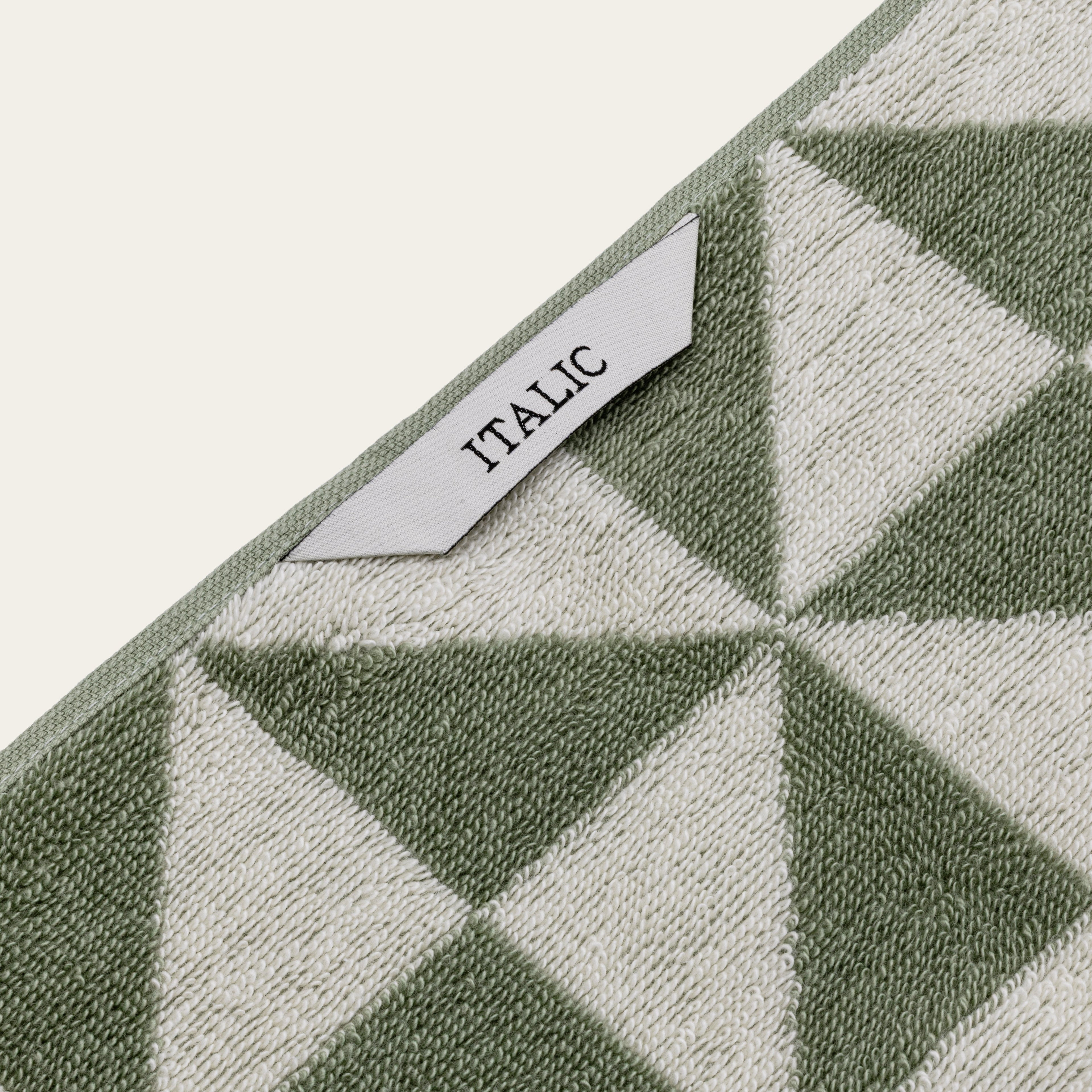 Umbra Towels detail view - PuraVeil