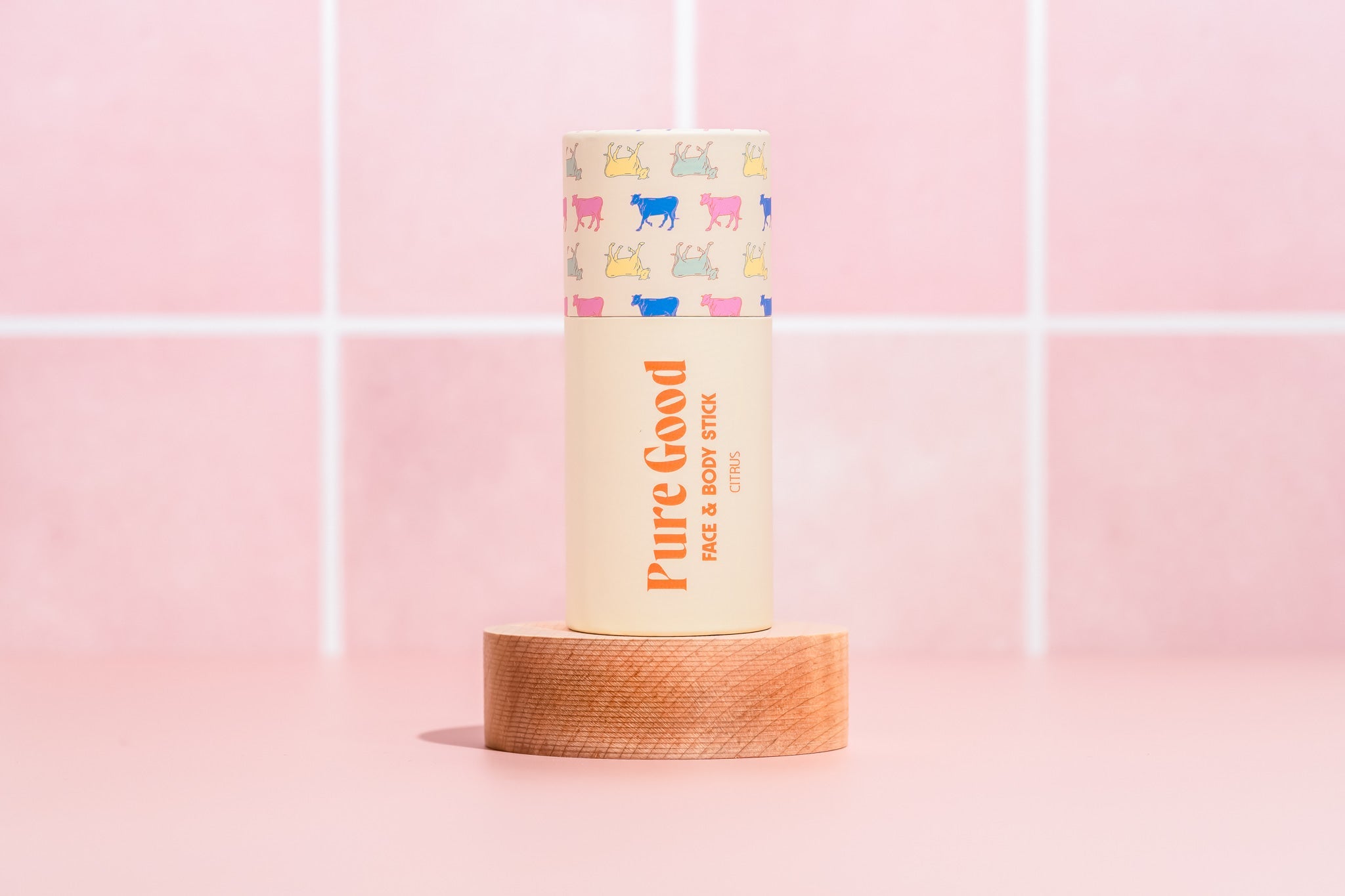 Face & Body Tallow Stick - Hydration and vitamin C for your skin. detail view - PuraVeil
